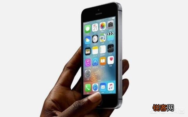 万众期待的小屏iPhone要来了？iPhone SE2将发布,你期待吗？