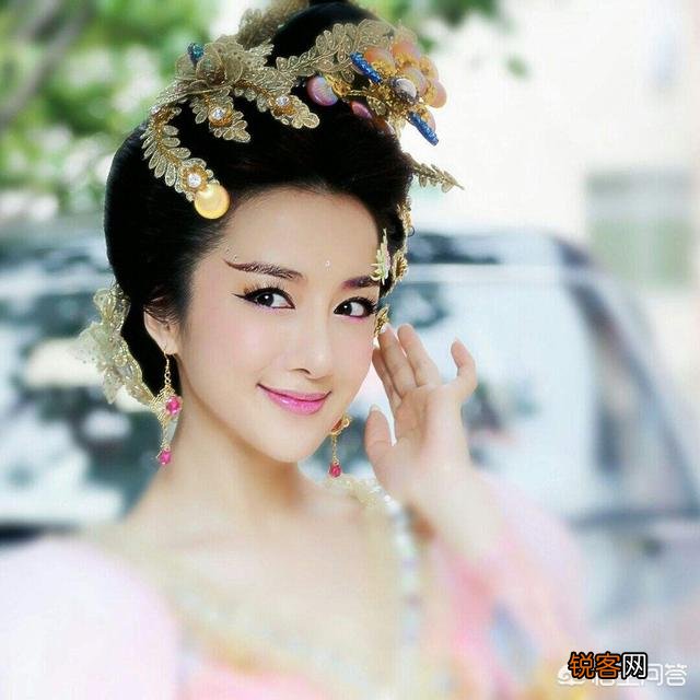 妲己和申公豹都是坏人,为什么申公豹能被封神,而妲己却不能？