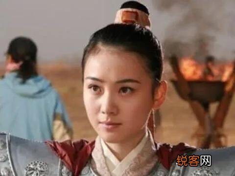 封神演义中,元始天尊眼睁睁看着玉帝的女儿被杀,为什么就是不救？