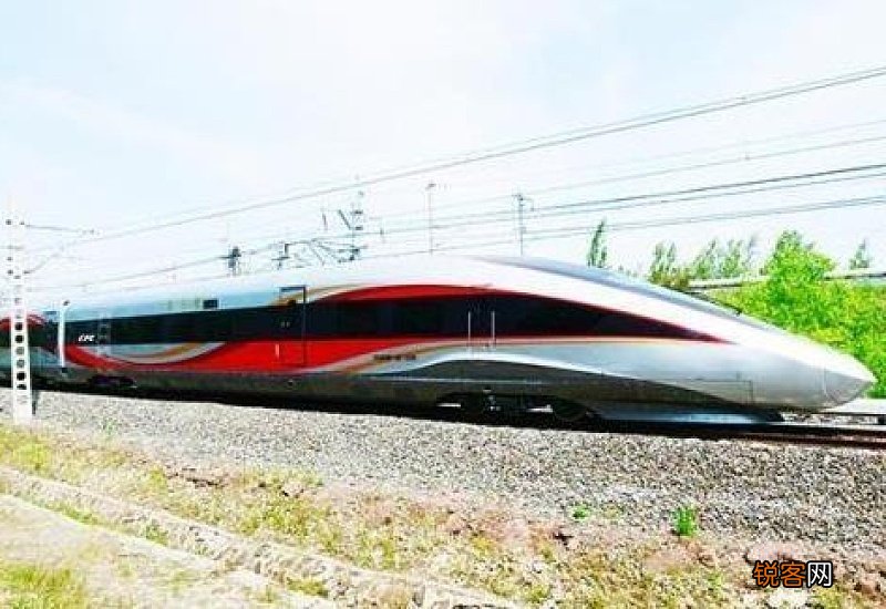 教人如何坐高铁、乘地铁 融入城市“第一课”火爆网络