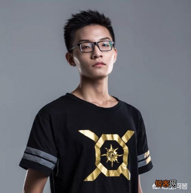 王者荣耀kpl职业选手里,谁是顶级上单？