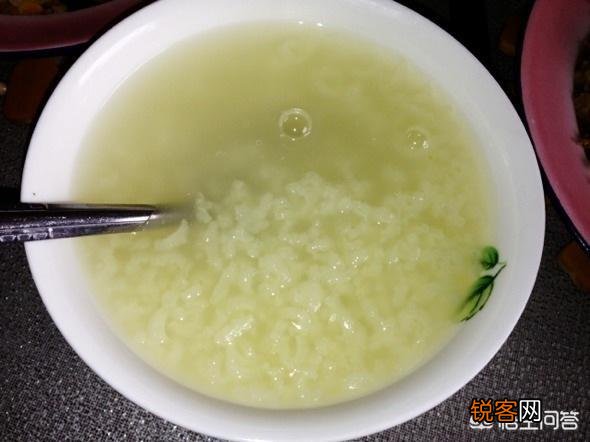 如何做出一道鲜美的干贝海鲜粥？