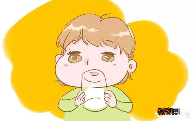 孩子6个月多一点,刚接触辅食,想给他添点零食,有什么推荐吗？