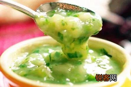 六七个月的宝宝适合吃哪些辅食？