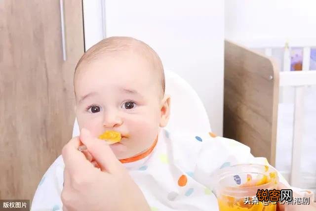 宝宝六个月了,怎么添加辅食？