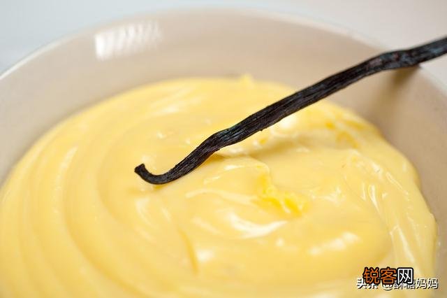 我家宝宝7个月了,都应该添加什么辅食呢？6个月只吃母乳和米粉？