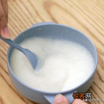 6个月的宝宝吃米粉,怎么做比较营养科学？