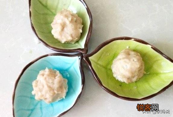 6-12个月宝宝辅食应该吃什么,怎么做呢？