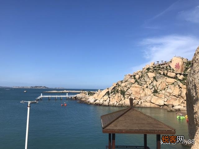我8月初想去福州平潭岛,纯玩3-4天时间,有好的行程和住宿安排吗？谢谢？