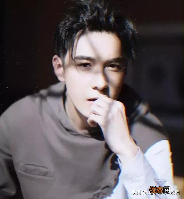 有没有那种男主长得特帅的古装剧推荐？