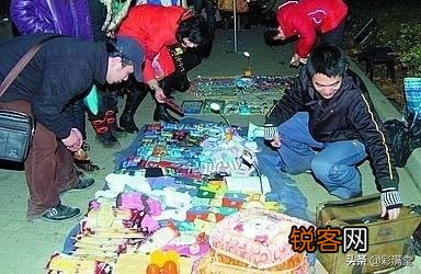 摆摊怎样做投资小,赚钱快的生意？