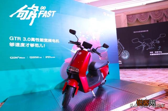 雅迪、爱玛、小刀这三个牌子的电动车,应该如何选择？