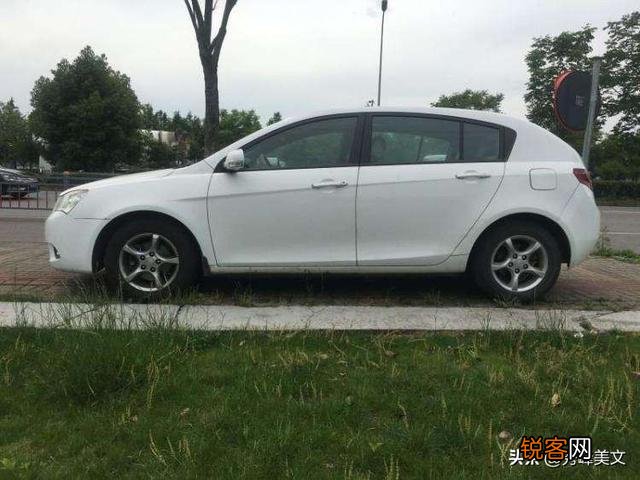 能和大家分享一下在开手动档车时,遇到特别拥堵的那种情形是什么感受吗？