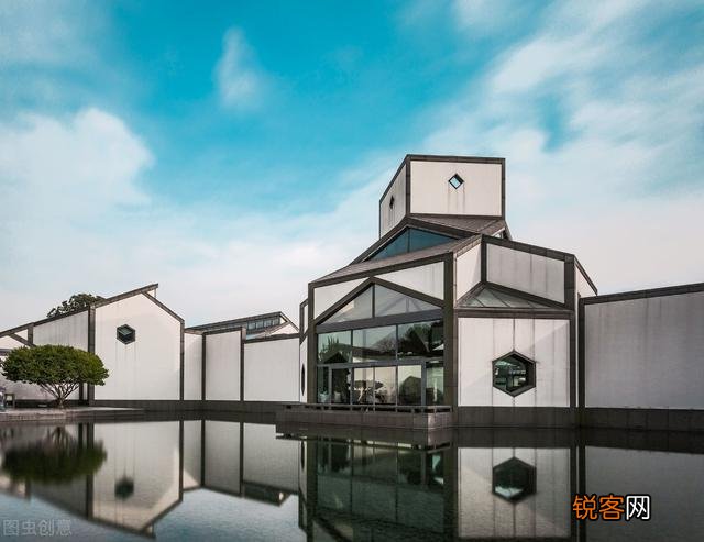 苏州有什么特色地方或者是好玩的地方？