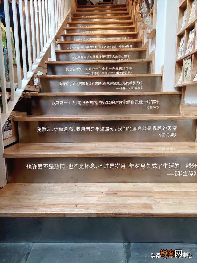 苏州有什么特色地方或者是好玩的地方？