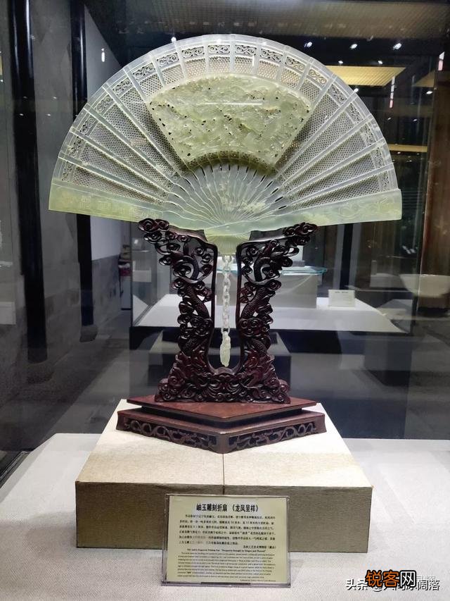 苏州有什么特色地方或者是好玩的地方？