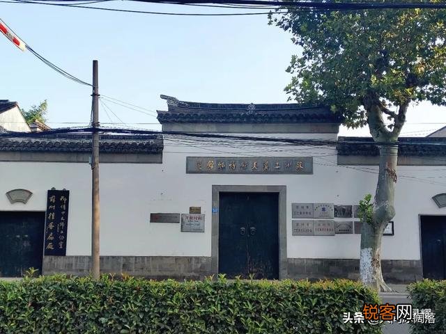 苏州有什么特色地方或者是好玩的地方？
