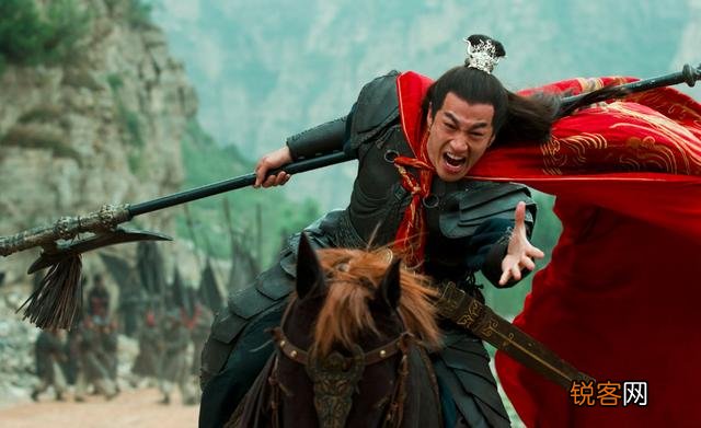 吕布只杀过两个菜鸟,为何被尊为三国第一？