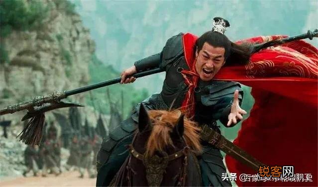 吕布只杀过两个菜鸟,为何被尊为三国第一？