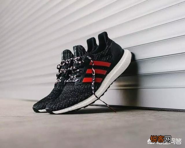 阿迪达斯有哪些脚感爆棚的鞋子？