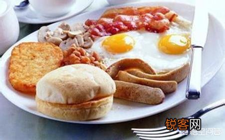 早餐吃牛奶和面包好,还是吃汤圆,饺子好？怎样吃早餐更营养？