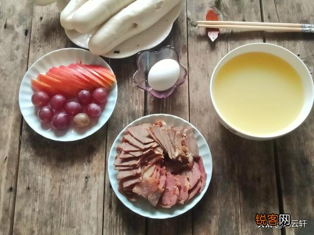 早餐吃牛奶和面包好,还是吃汤圆,饺子好？怎样吃早餐更营养？