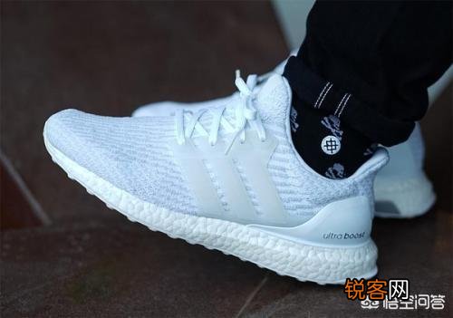 Adidas的boost系列哪款踩屎感强？