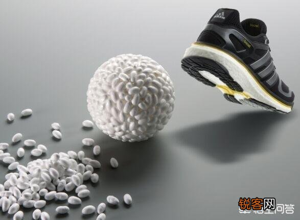 Adidas的boost系列哪款踩屎感强？