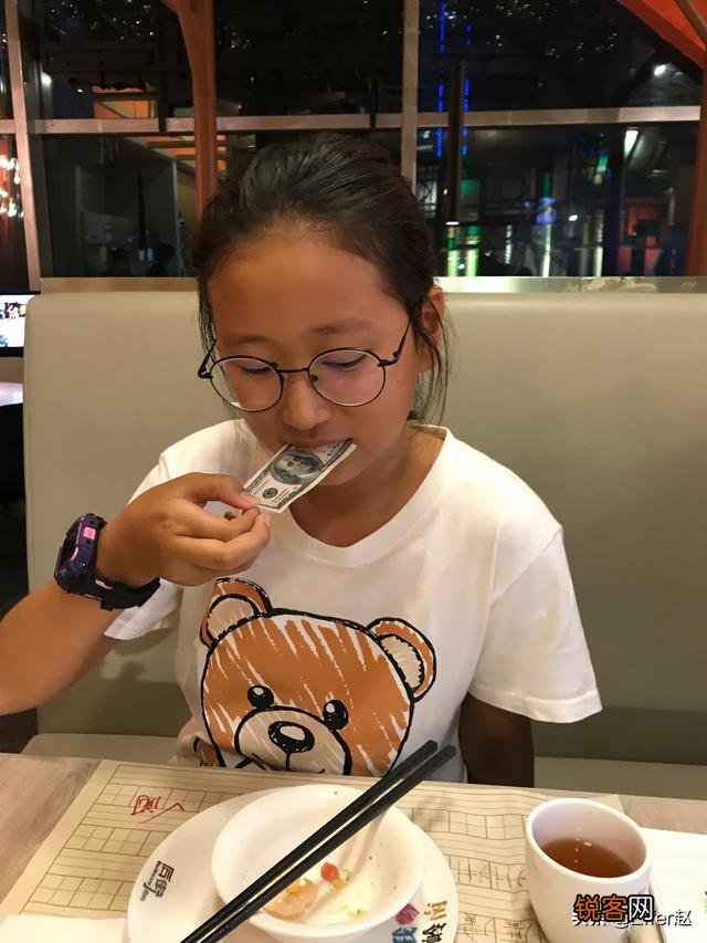 马上要开学了,为什么有人叫孩子们为“神兽”呢？