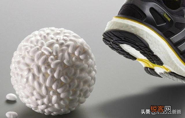 哪个牌子的跑鞋好？