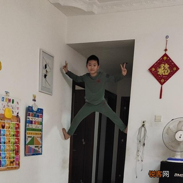 放假这么久,家里神兽都干了那些让你崩溃事？