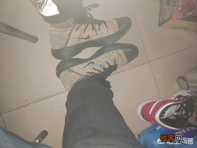 到目前为止穿过最舒服的篮球鞋是哪双？