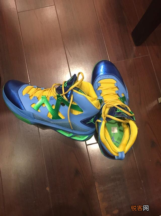 到目前为止穿过最舒服的篮球鞋是哪双？