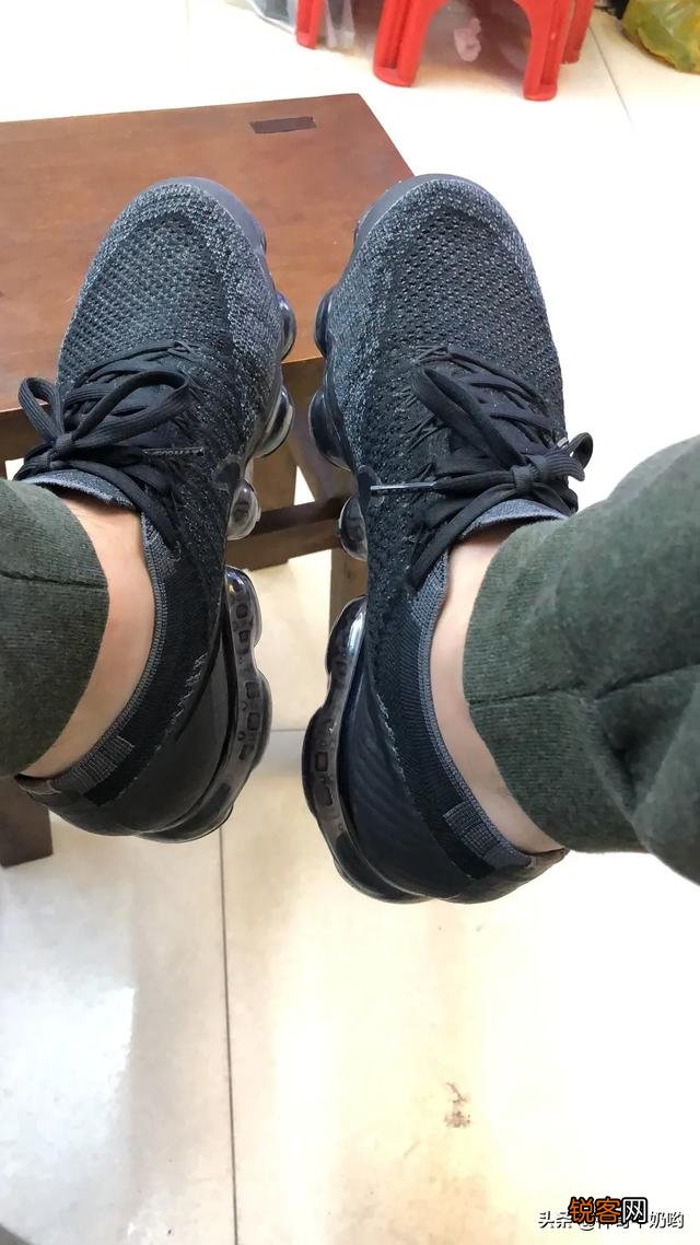 论踩屎感最强的,踩马路最合适的运动鞋是什么,为什么？