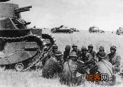 二战时,如果换成日军去攻打斯大林格勒,能打赢吗？