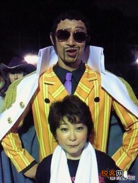 有哪些《海贼王》的神还原cosplay？