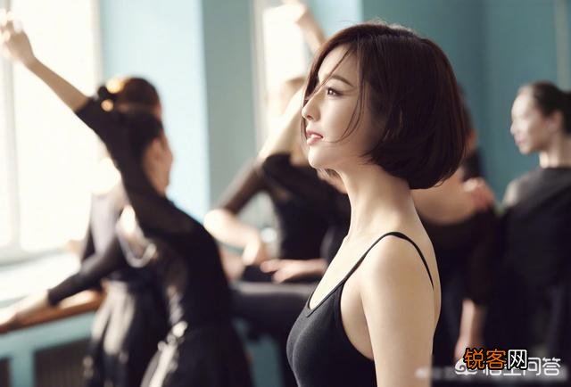 哪些明星看着身材很一般,但其实好到你无法想象？