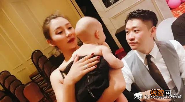 为什么有人说曹云金站在那,岳云鹏都不敢开口？