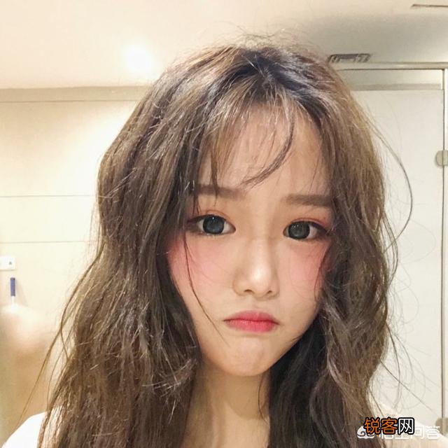 你认为2019年抖音十大高颜值女神都是谁？