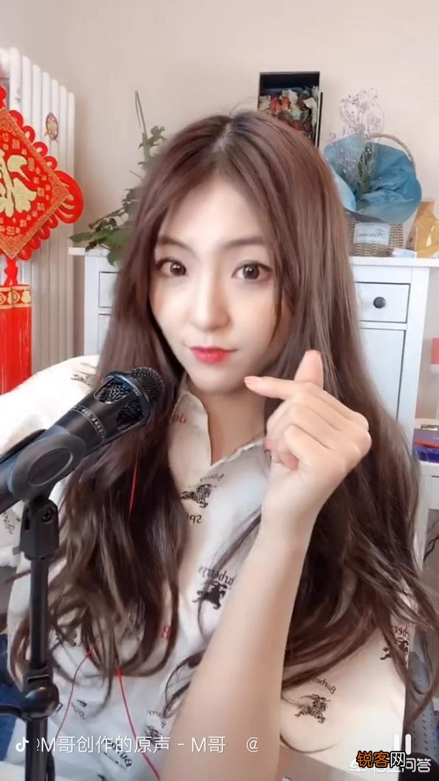 你认为2019年抖音十大高颜值女神都是谁？