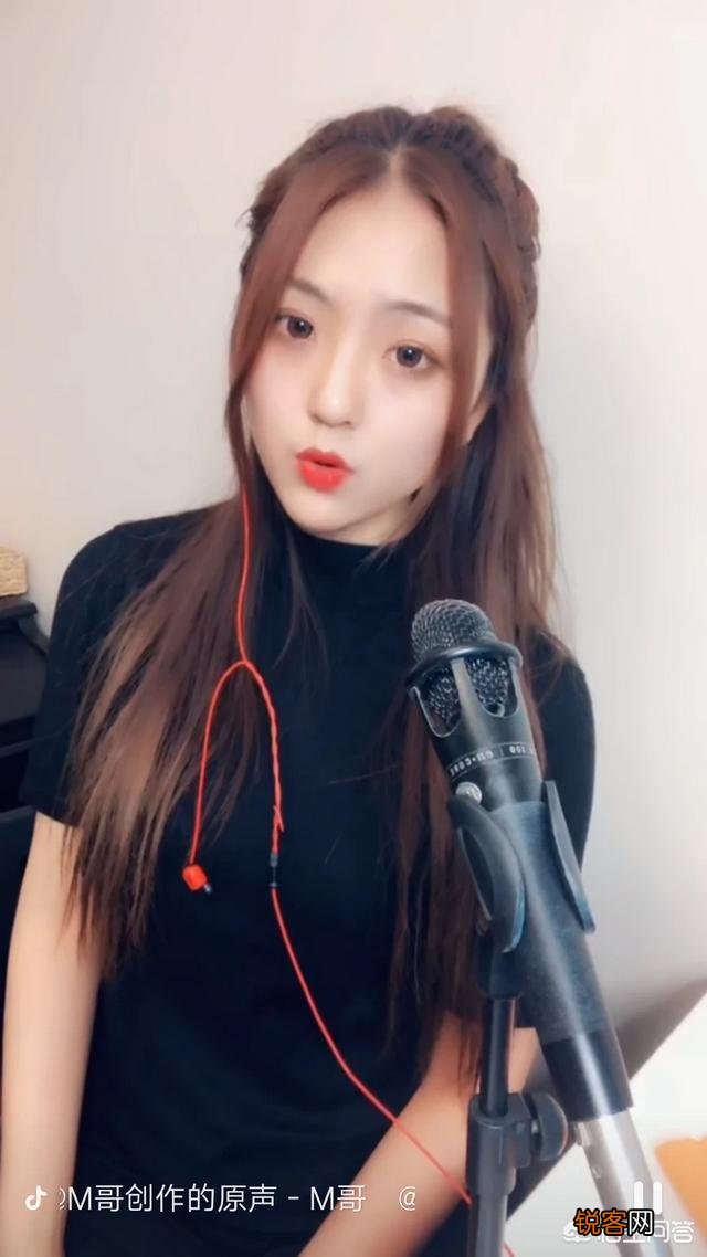 你认为2019年抖音十大高颜值女神都是谁？