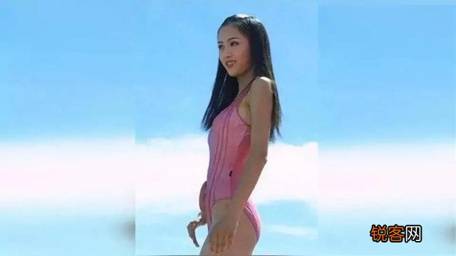 有哪些五官精致,肤白貌美的美女明星？