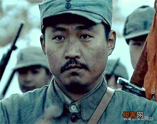 《亮剑》中,张大彪和邢志国职位差不多,可为何一个是大校一个是少将？