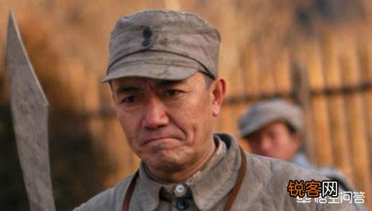 《亮剑》中,张大彪和邢志国职位差不多,可为何一个是大校一个是少将？