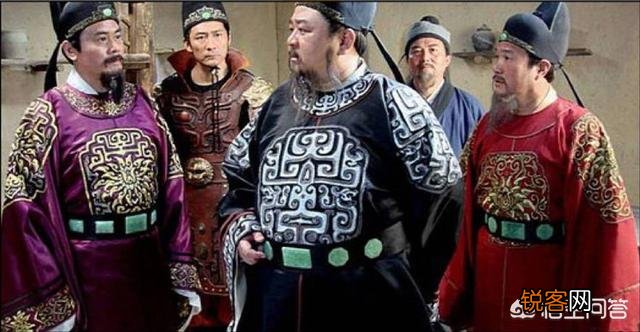 古代军中怎么分辨官职大小？