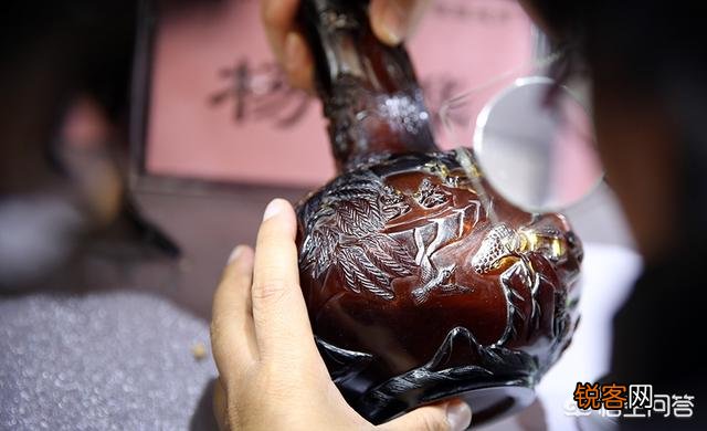 中国哪家古玩鉴定机构具有权威性？鉴定古玩时需要注意哪些问题？