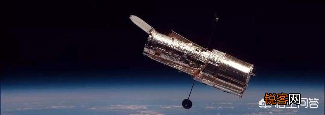 大爆炸后出现了几乎相同数量的正、反物质,为什么现在的宇宙物质比反物质多?