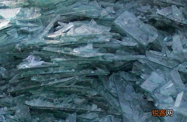 有没有不违法,月收入在15000左右的工作求介绍不怕苦不怕累？