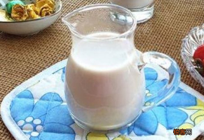 葡萄和豆浆能一块儿吃吗