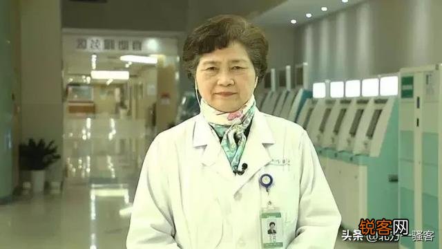 每个年代都有英雄人物,在你眼中,什么样的人方能被称为英雄？